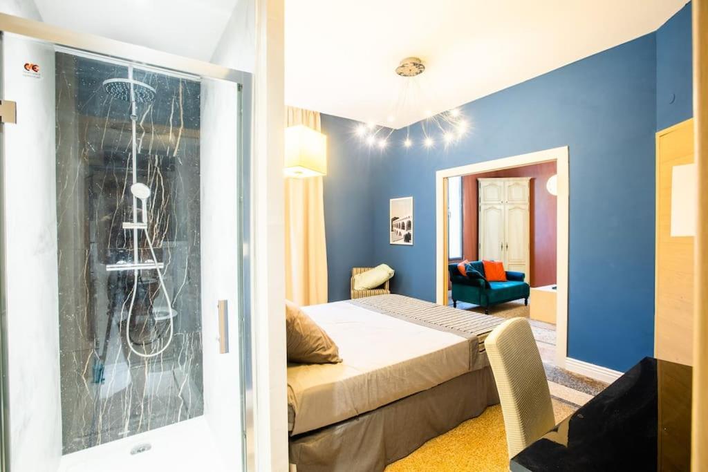 La Suite 2 Pieces Lit Queen Size Entree Privee Nîmes Exterior foto